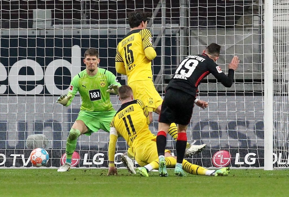 Dortmund lội ngược dòng không tưởng ở trận đầu tiên trong năm 2022 - Ảnh 6.