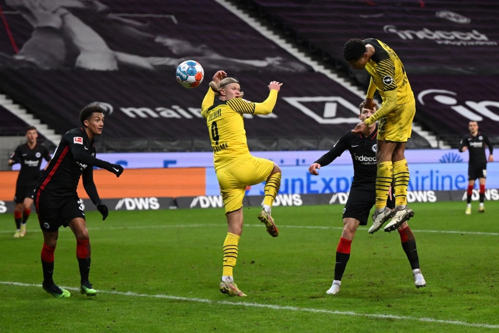 Dortmund lội ngược dòng không tưởng ở trận đầu tiên trong năm 2022 - Ảnh 9.