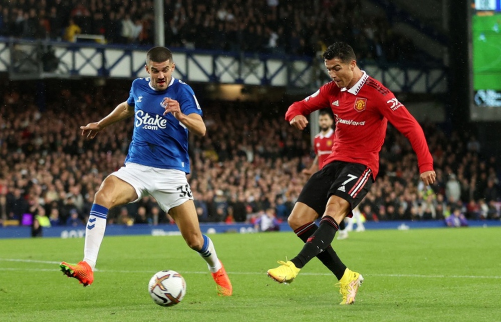 Ronaldo ghi bàn, Man Utd ngược dòng quật ngã Everton