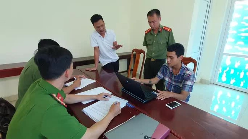 Thanh niên nghỉ học từ lớp 9 đánh sập hàng chục website