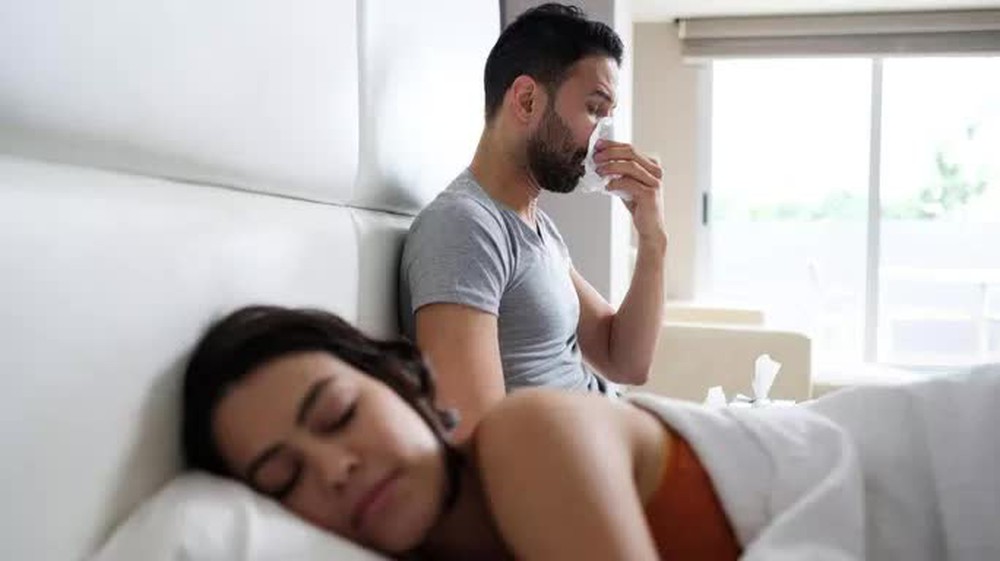 Vì sao có quý ông lên đỉnh xong lại bệnh?