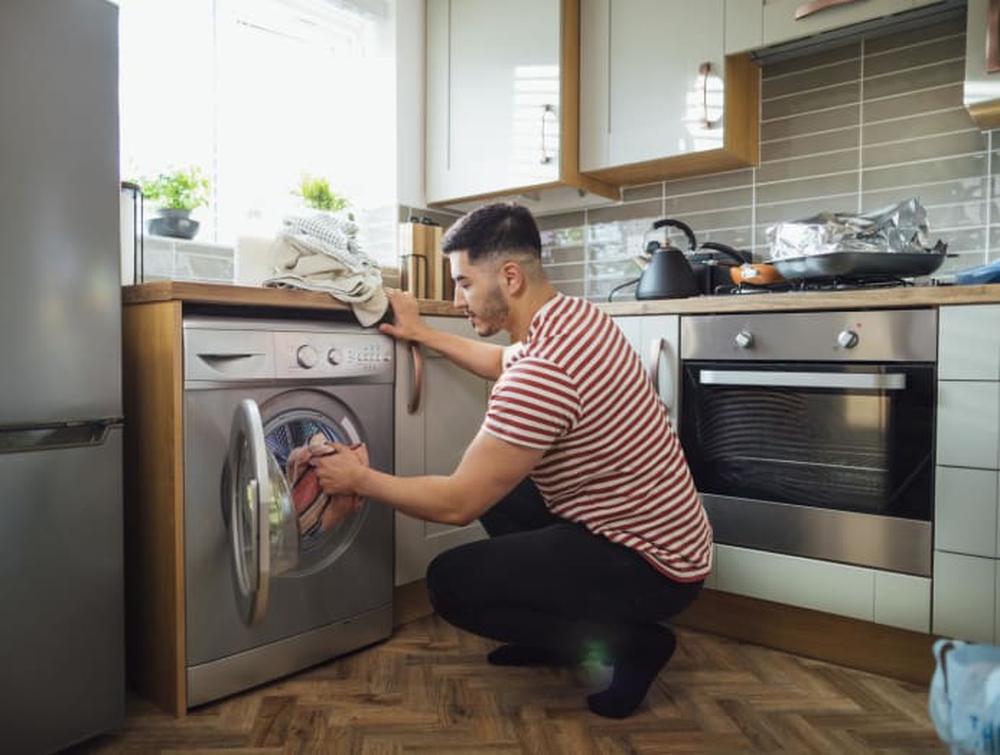 Sử dụng máy giặt thực ra phức tạp hơn bạn nghĩ, không biết cách là máy hỏng nhanh - Ảnh 6.