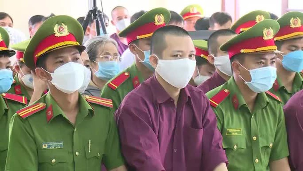 Diễn biến mới nhất vụ án liên quan Tịnh thất Bồng Lai - Ảnh 5. Diễn biến mới nhất vụ án liên quan Tịnh thất Bồng Lai - Ảnh 5.
