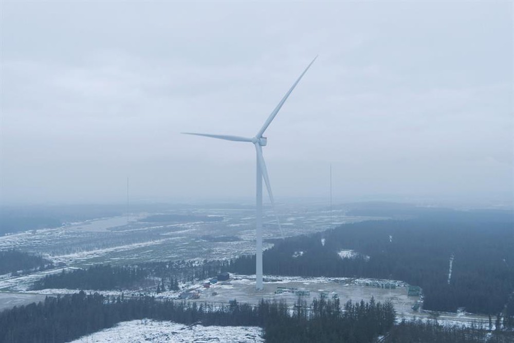 Tuabin điện gió đạt kỷ lục về vận chuyển năng lượng, một thiết bị đủ cung cấp điện cho 12.000 ngôi nhà - Ảnh 2.