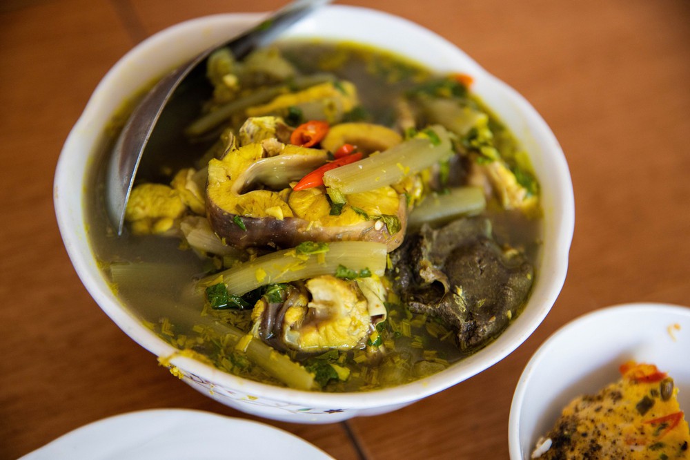 Món canh chua “nức lòng” của người miền Tây – tâm điểm trên mâm cơm mỗi khi gia đình sum vầy