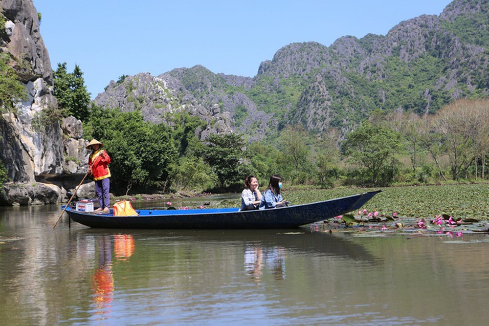 Say đắm tiết Thu ở danh thắng đẹp như châu Âu giữa lòng xứ Thanh - Ảnh 7. Say đắm tiết Thu ở danh thắng đẹp như châu Âu giữa lòng xứ Thanh - Ảnh 7.