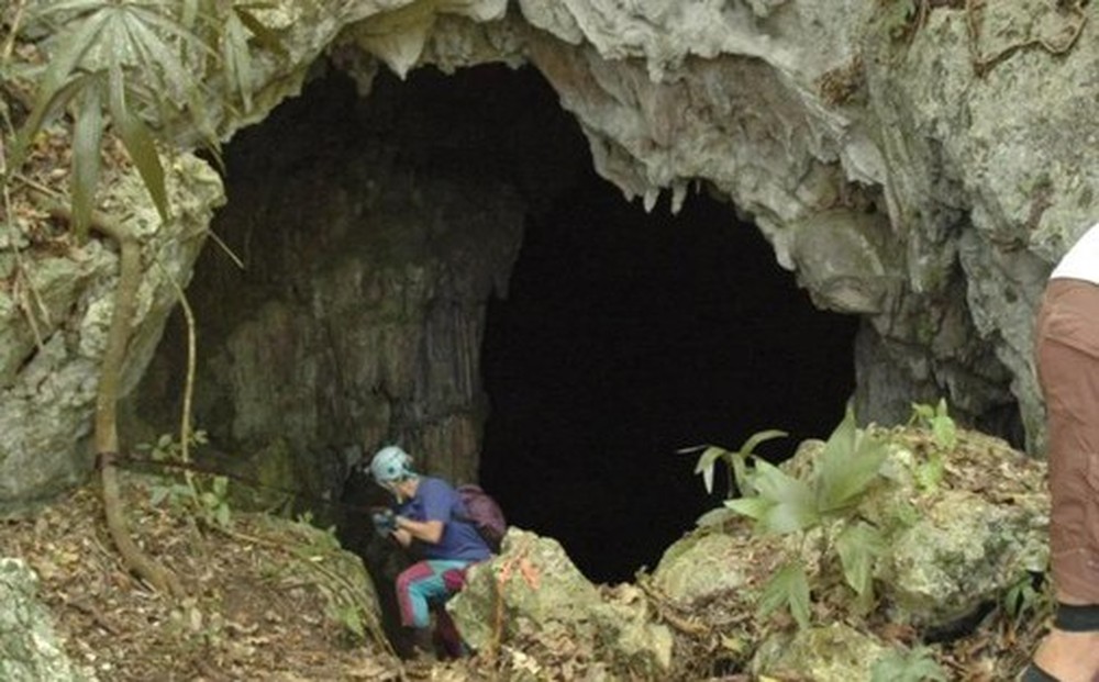 Tìm thấy sợi dây xanh bí ẩn trong răng của nạn nhân hiến tế thần mưa Maya
