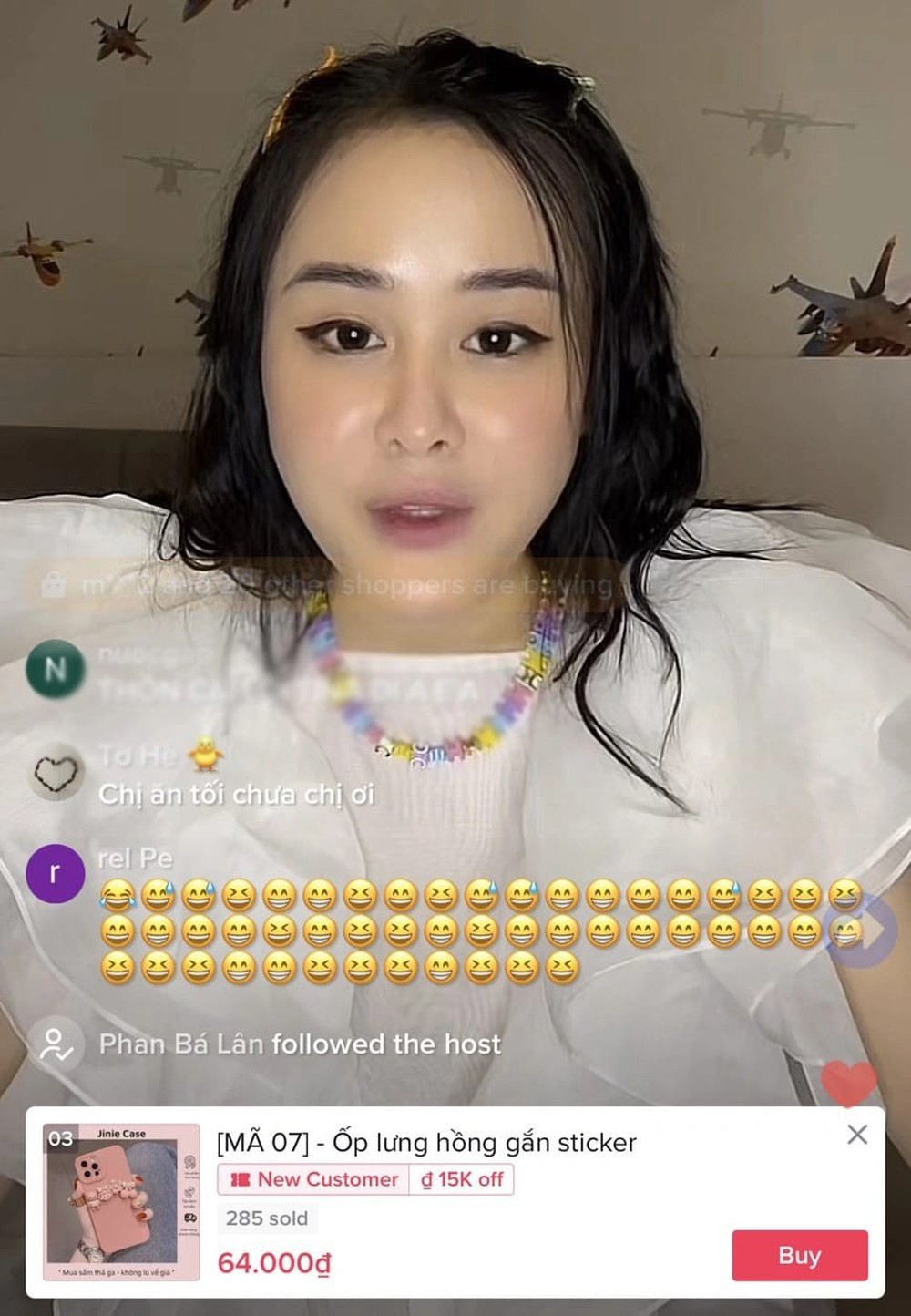 Tina Dương nộp khắc phục 68 triệu đồng, tiền từ livestream bán hàng - Ảnh 1.