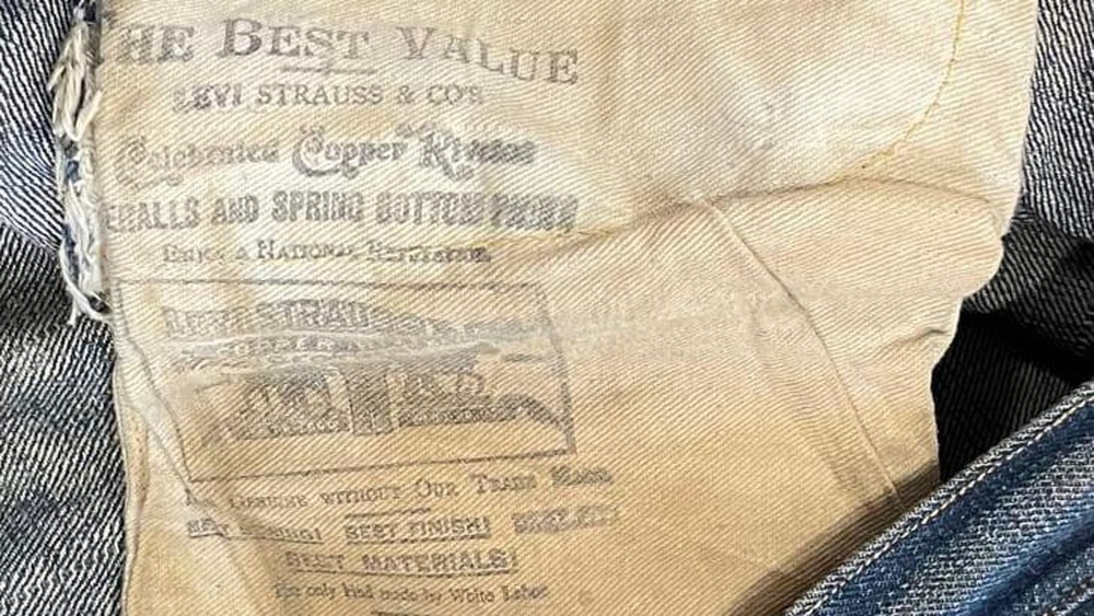 Chiếc quần jean Levi’s từ thế kỷ 19 được bán hơn... 2 tỷ đồng - Ảnh 5.