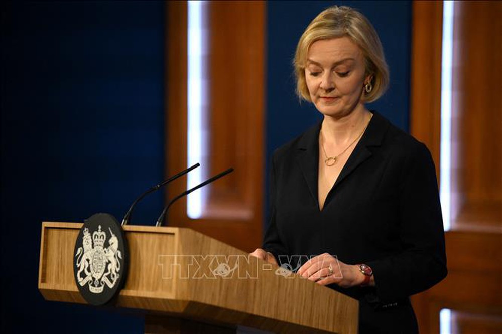 Thủ tướng Liz Truss xin lỗi Hạ viện Anh - Ảnh 1.