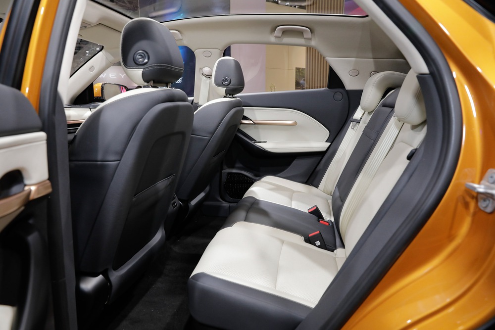 Chi tiết SUV quốc dân tương lai VinFast VF 6 sắp về Việt Nam - Ảnh 11. Chi tiết SUV quốc dân tương lai VinFast VF 6 sắp về Việt Nam - Ảnh 11.