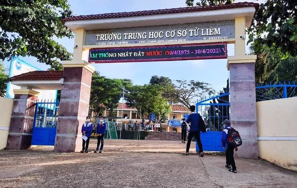 Nam sinh lớp 9 bị đâm tử vong trên đường đi học về