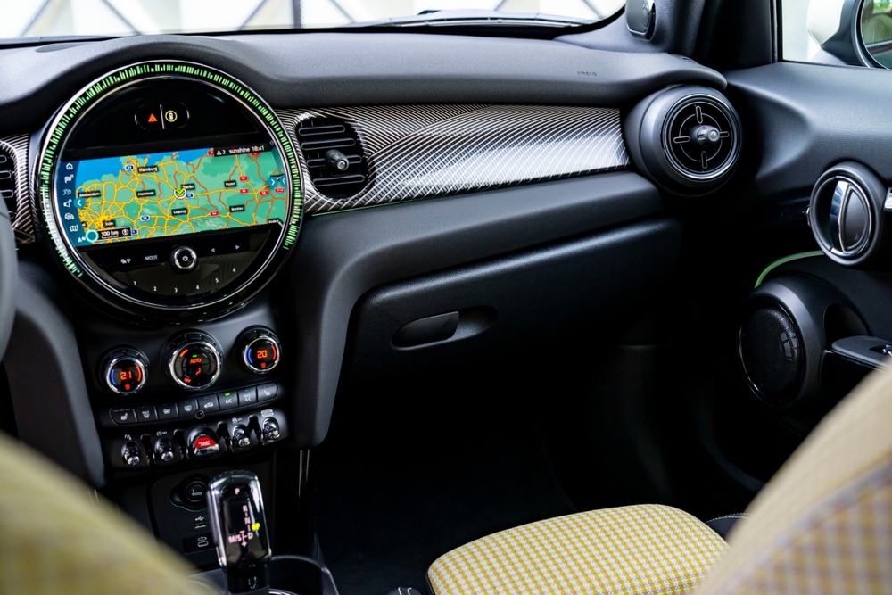 Khám phá Mini Cooper S 5-Cửa Resolute Edition giá 2,3 tỷ đồng - Ảnh 4.