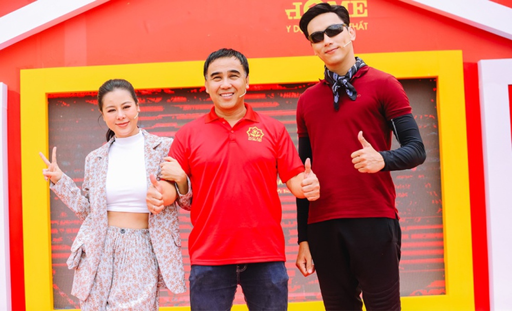 MC Quyền Linh tiết lộ con gái út đắt show hơn cả bố - Ảnh 1.