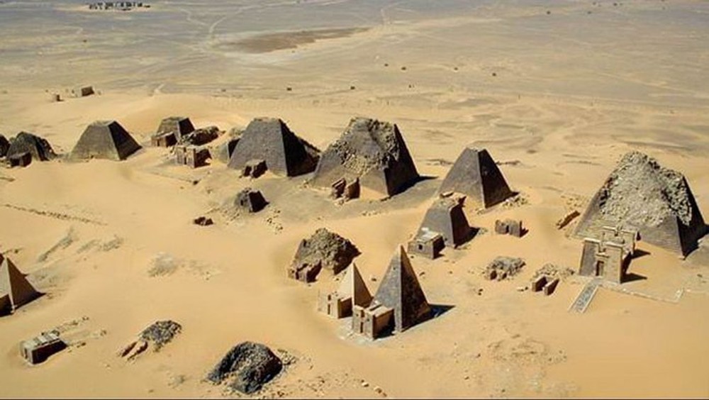 Bí mật trên sa mạc Sudan: Kim tự tháp của các vị vua Kushite - Ảnh 6.