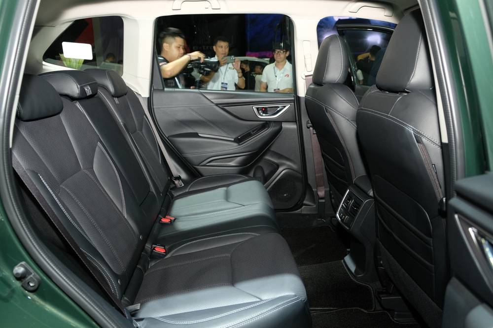 Subaru Forester 2023 giá từ 969 triệu đồng tại Việt Nam: Thiết kế mới, thêm công nghệ an toàn - Ảnh 13.
