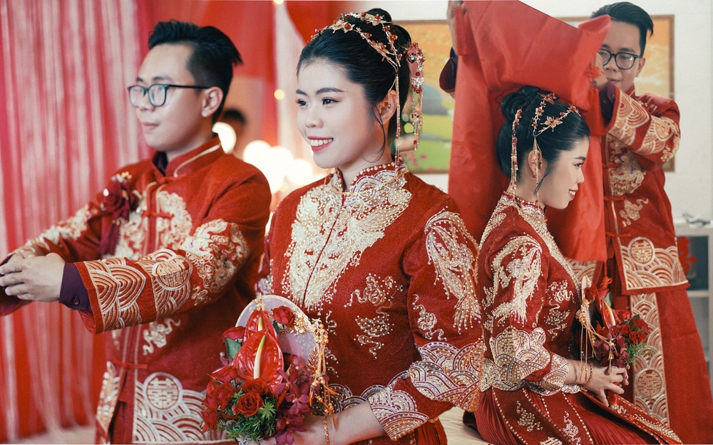 Đám cưới theo truyền thống của người Hoa chi phí 300 triệu ở An Giang: Tỉ mỉ tới từng chi tiết - Ảnh 2.