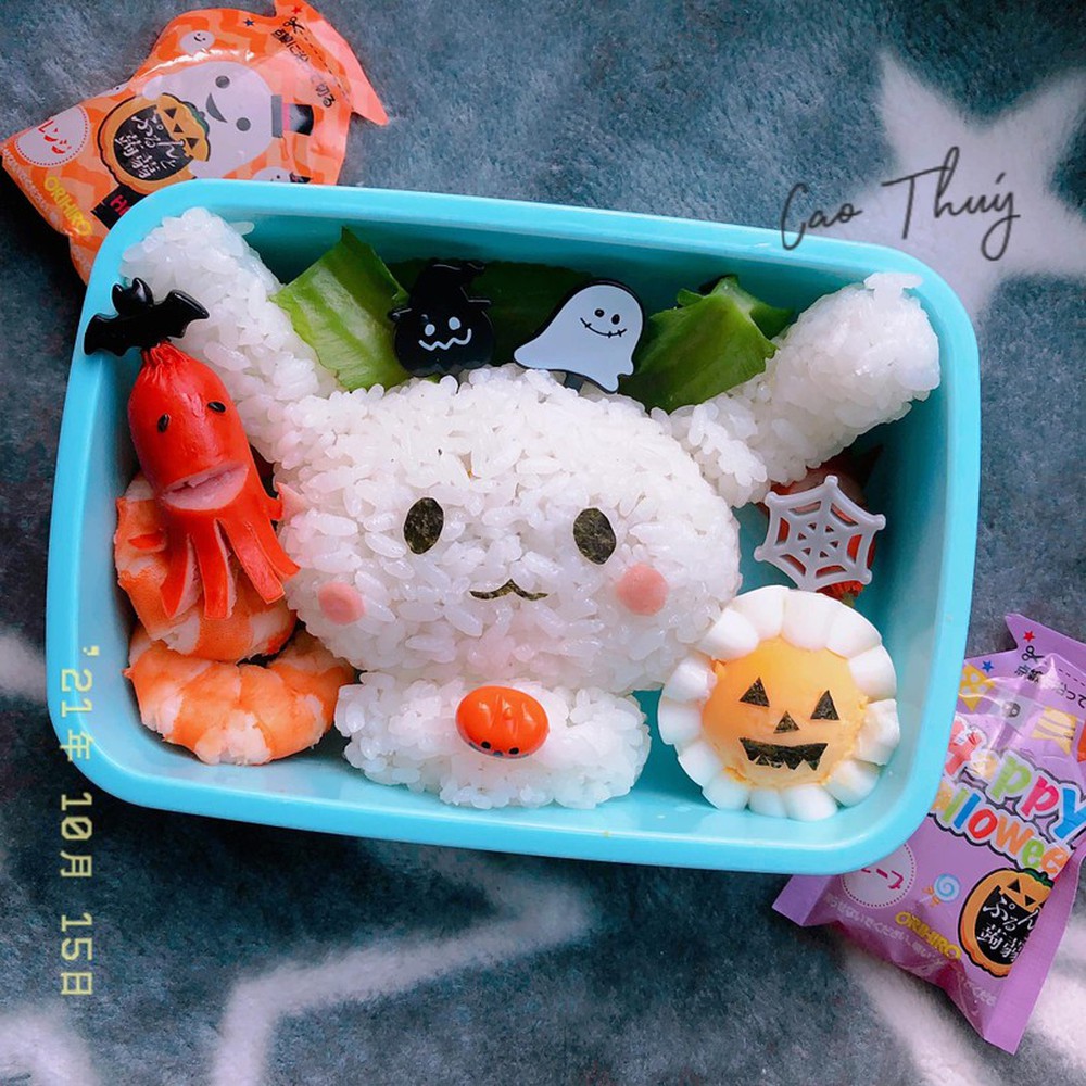 Học mẹ đảm làm cơm bento vui nhộn mùa Halloween cho con - Ảnh 3.