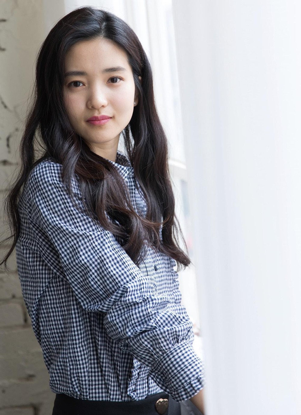 Nữ diễn viên vướng nghi vấn đang yêu Song Joong Ki - Ảnh 6.