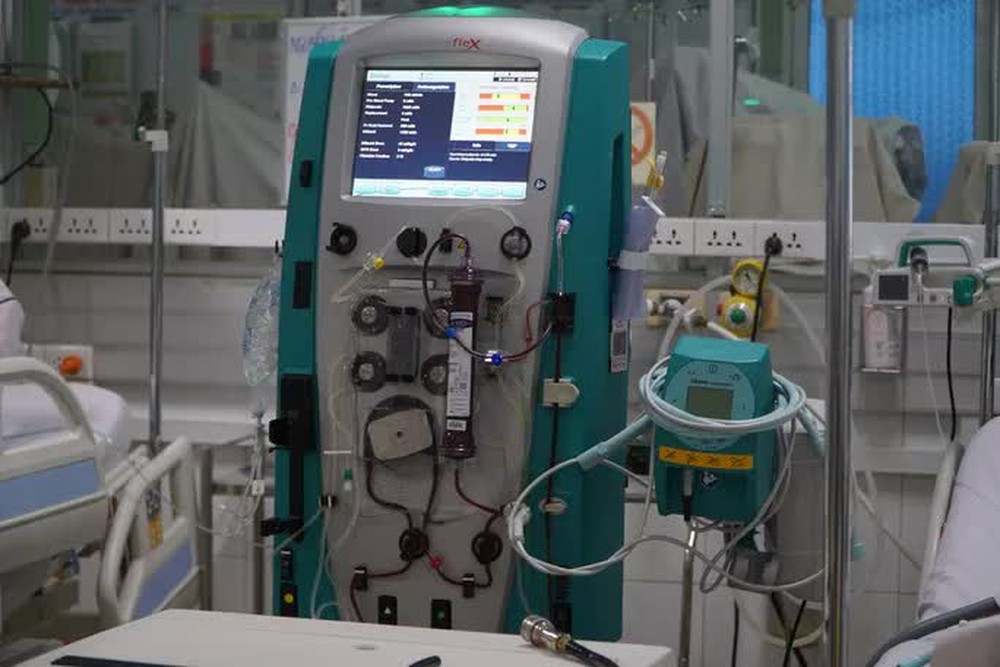 Vì sao bệnh nhân sốt xuất huyết phải trả hàng trăm triệu đồng viện phí?