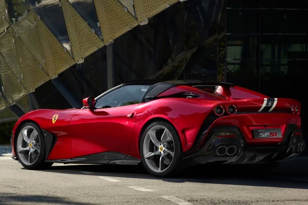 Cận cảnh siêu xe Ferrari SP51 độc nhất thế giới - Ảnh 4.