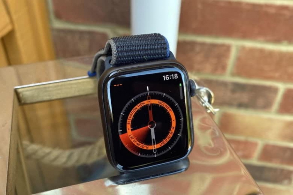 Sự khác biệt giữa 2 dòng Apple Watch SE 2 và Apple Watch Series 8 - Ảnh 4.