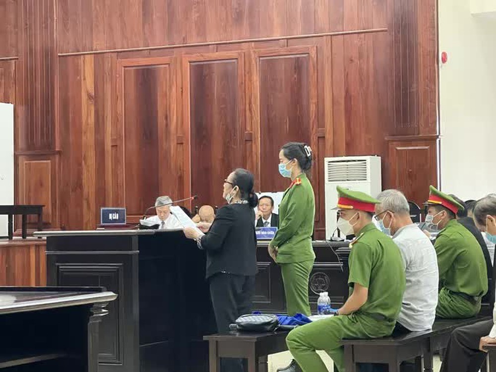 Bác sĩ Bệnh viện Công an 30-4 nói gì về tình trạng tâm thần của bà Dương Thị Bạch Diệp?