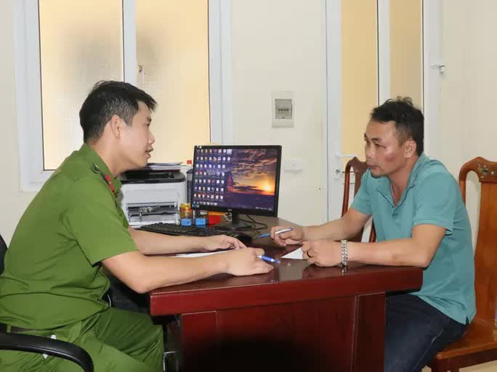 Khởi tố Trần Đình Nhất về tội chống người thi hành công vụ