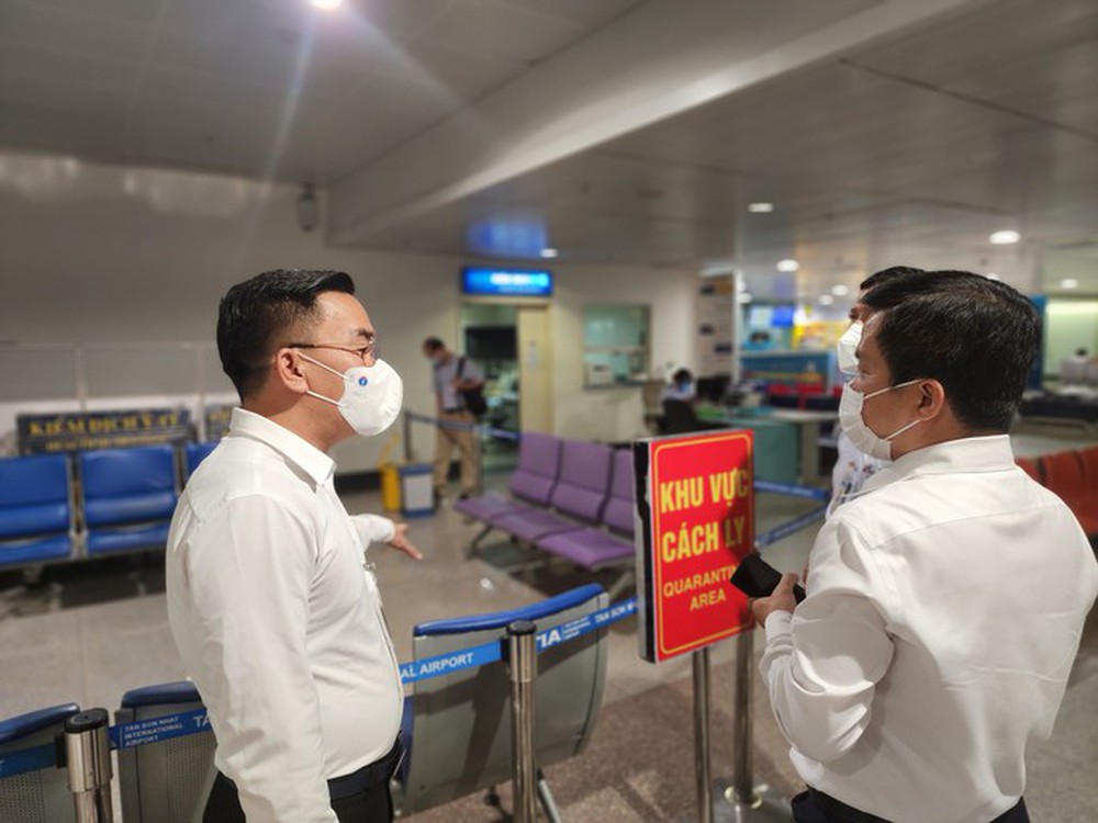 Thông tin về sức khỏe 9 người tiếp xúc gần bệnh nhân đậu mùa khỉ ở TP HCM