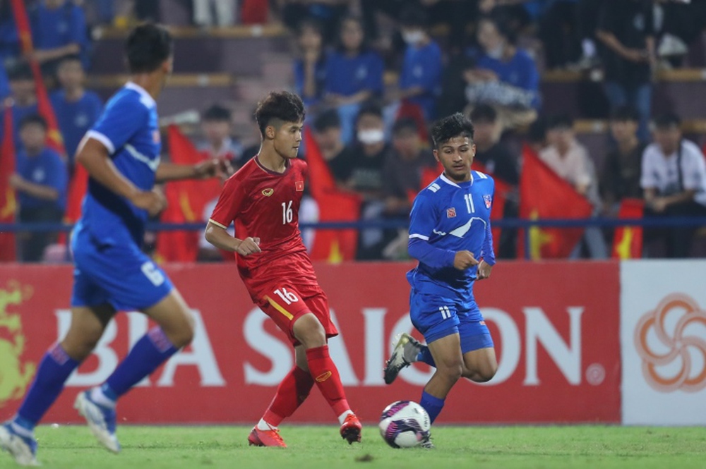 Trực tiếp bóng đá U17 Việt Nam vs U17 Thái Lan vòng loại U17 châu Á - Ảnh 2.