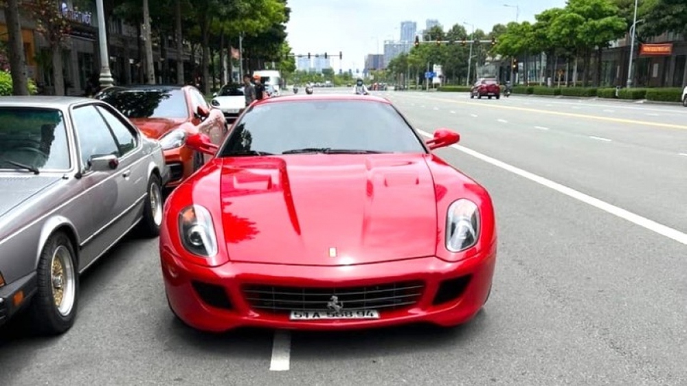 Nhìn lại những vụ tai nạn siêu xe Ferrari tại Việt Nam - Ảnh 10.