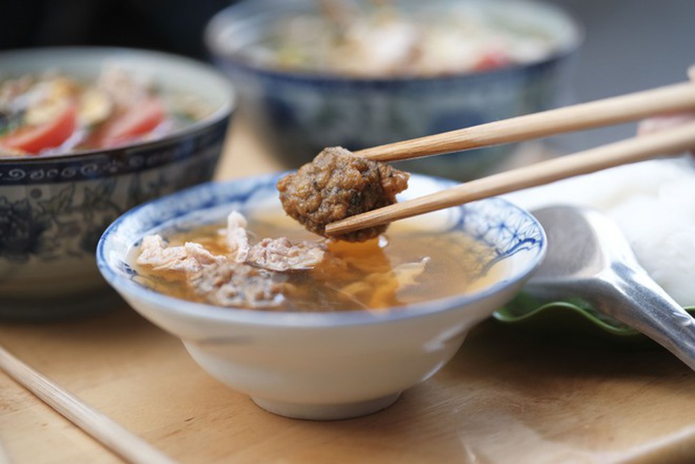 Quán bún ốc ở Hà Nội từng được đầu bếp Anthony Bourdain giới thiệu trên truyền hình CNN giờ ra sao?