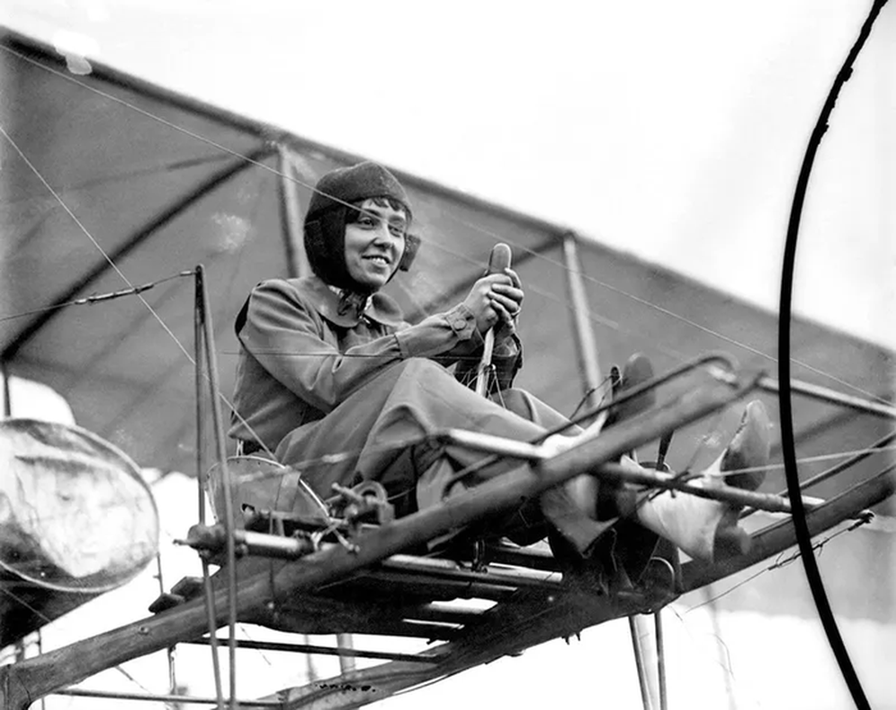 Những bức ảnh cổ điển về nữ phi công đầu tiên trong lịch sử, giai đoạn 1900-1930 - Ảnh 7.