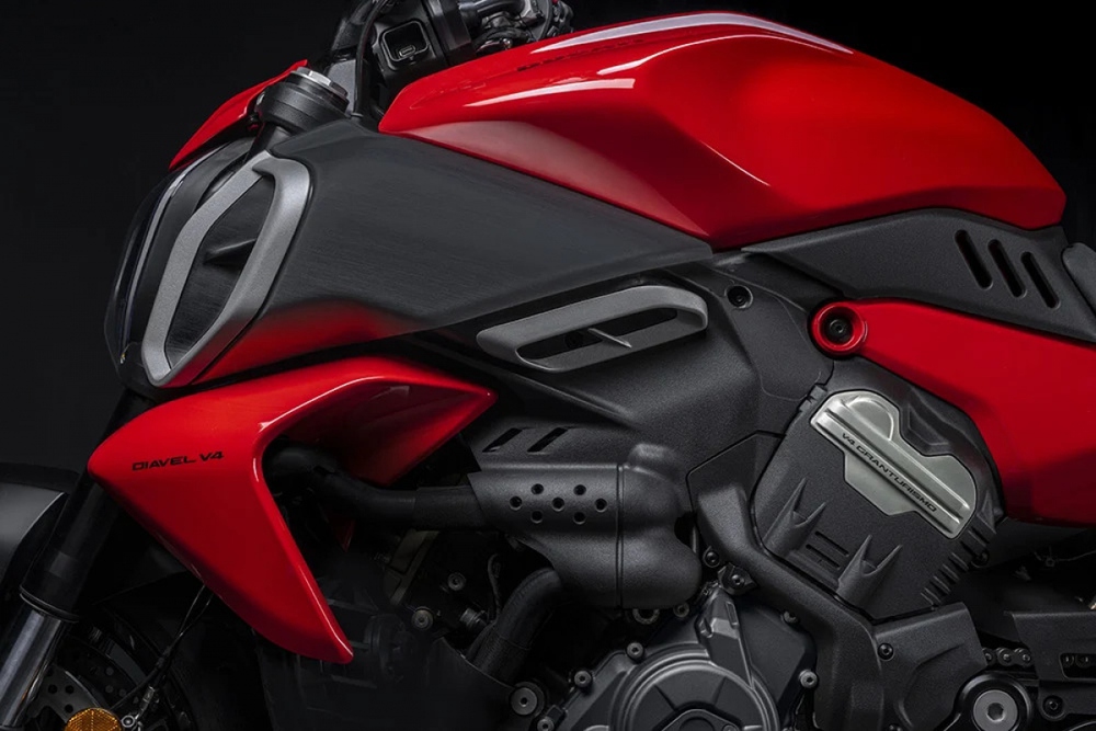 Ducati Diavel V4 2023 lột xác với diện mạo hoàn toàn mới - Ảnh 9.