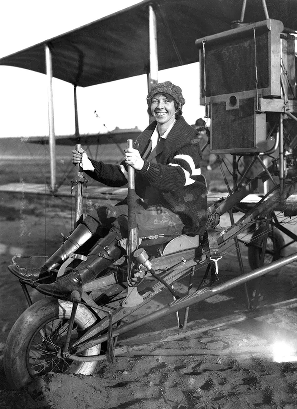 Những bức ảnh cổ điển về nữ phi công đầu tiên trong lịch sử, giai đoạn 1900-1930 - Ảnh 4.