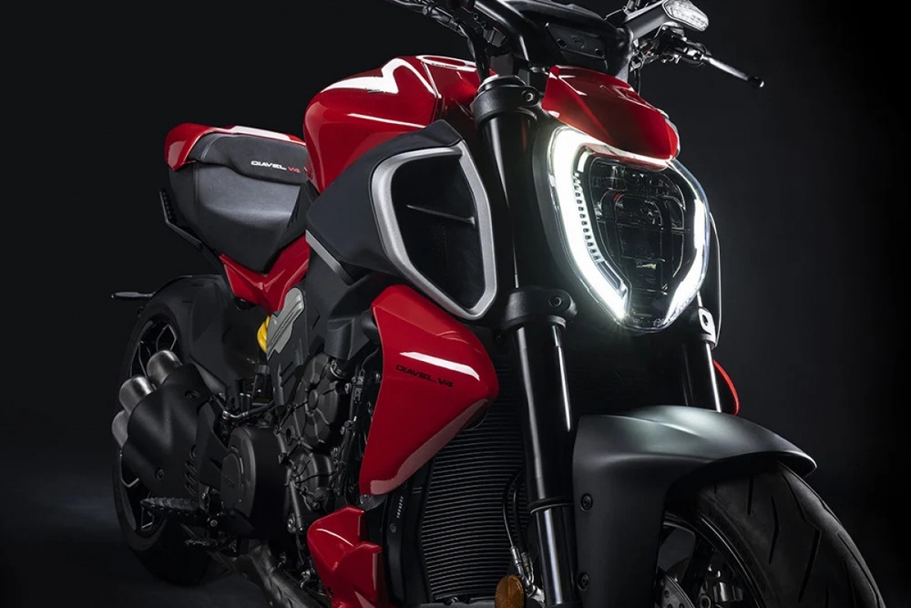 Ducati Diavel V4 2023 lột xác với diện mạo hoàn toàn mới - Ảnh 6.
