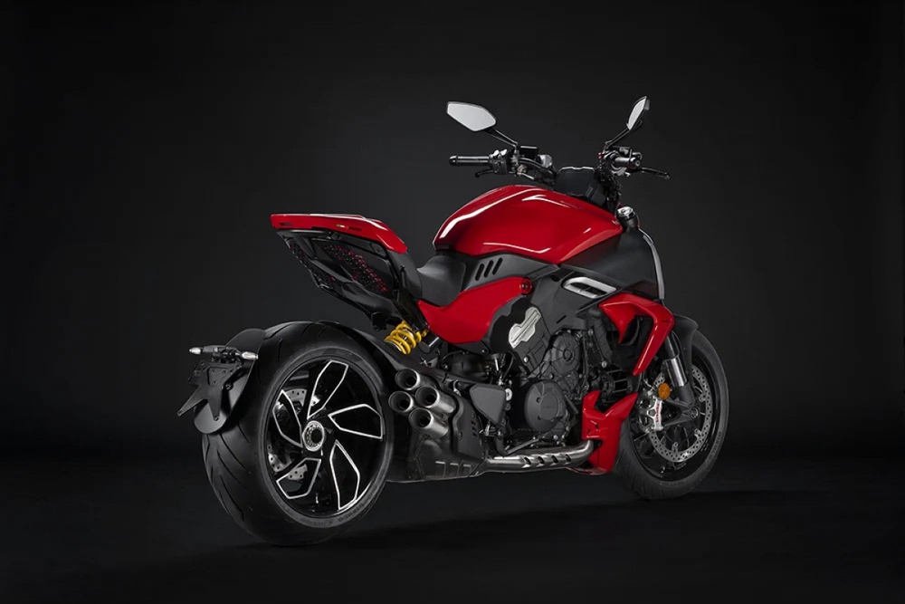 Ducati Diavel V4 2023 lột xác với diện mạo hoàn toàn mới - Ảnh 5.