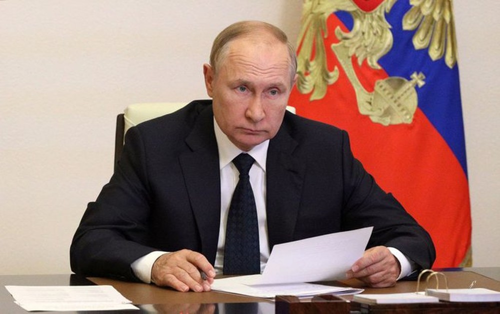Sắc lệnh của Tổng thống Putin: Mỹ đe dọa các giá trị truyền thống Nga - Ảnh 2.
