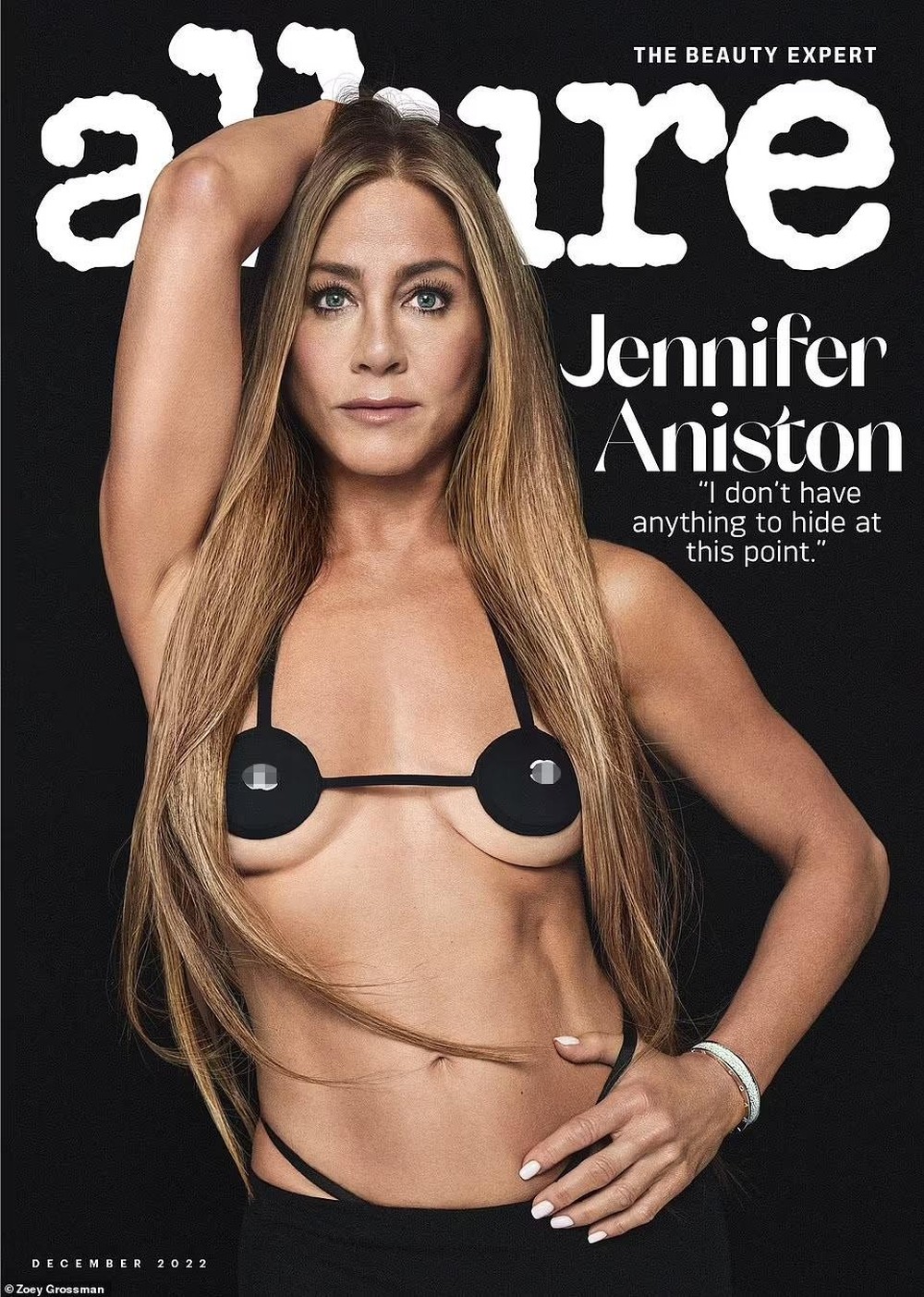 Jennifer Aniston khoe thân hình thách thức tuổi tác - Ảnh 1.