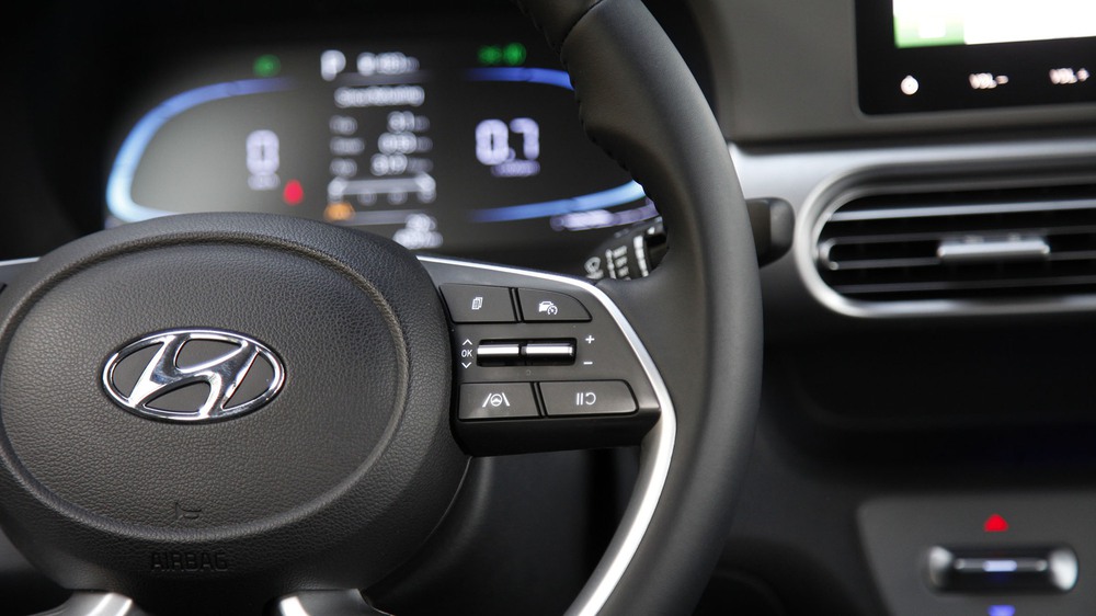 Dấn thân vào phân khúc MPV giá rẻ - Hyundai Stargazer có gì đáng quan tâm? - Ảnh 10.