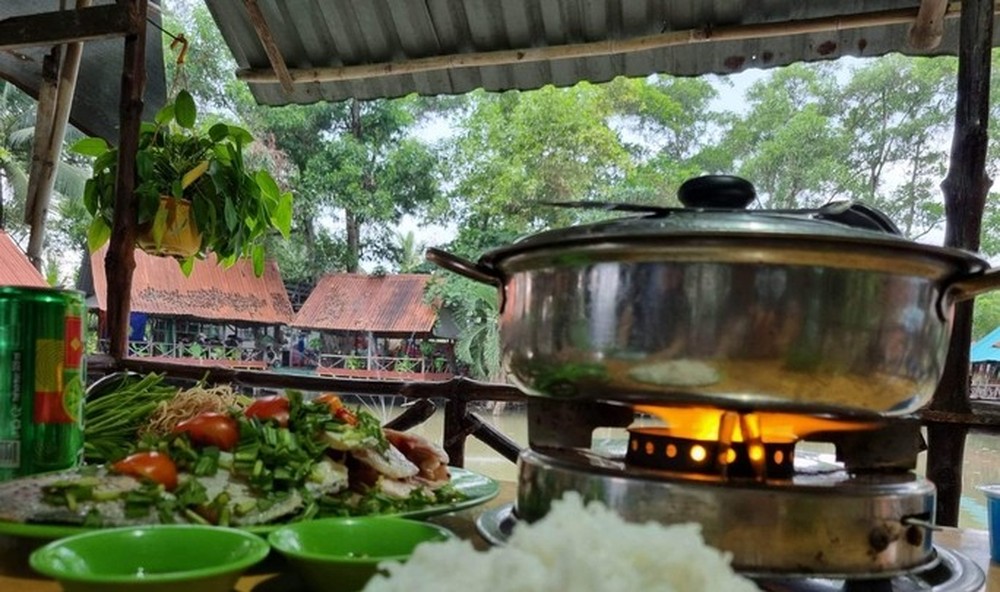 Người Việt quá lãng phí thực phẩm!: Đừng vì sĩ diện