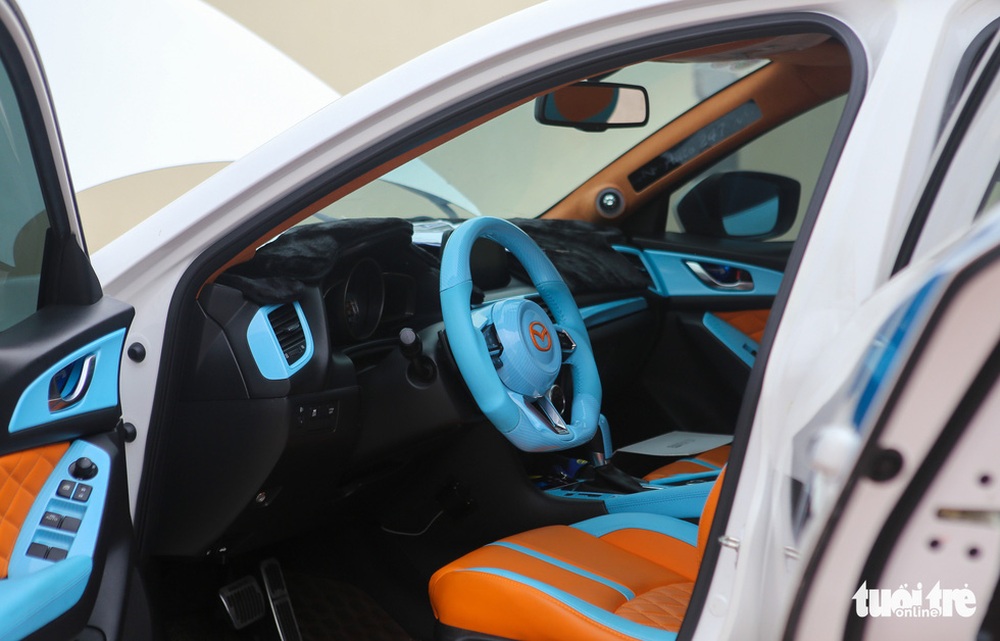 Mazda3 độ dàn âm thanh, ánh sáng hơn 350 triệu đồng của người chơi xe Đà Nẵng - Ảnh 7.