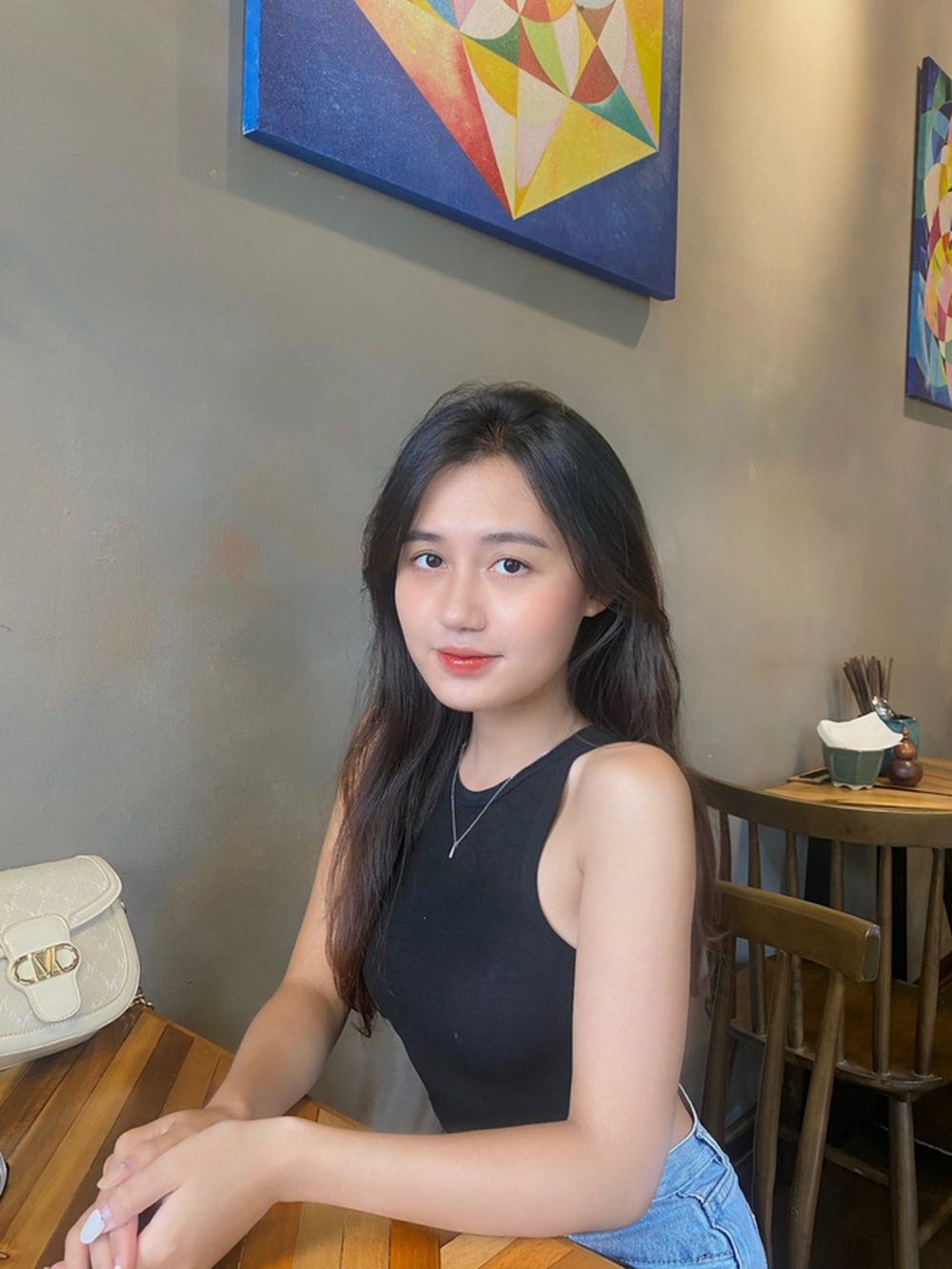 Nữ MC cao 1m55 tham gia Nóng cùng World Cup: Thú thực mình không phải fan bóng đá sâu sắc!