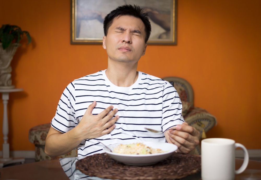 4 bất thường khi đang ăn có thể là dấu hiệu cảnh báo ung thư - Ảnh 1.