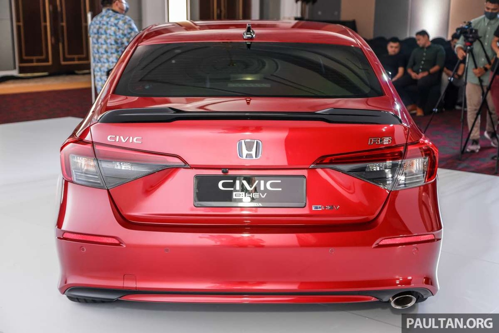Honda Civic có thêm phiên bản hybrid, giá 900 triệu đồng - Ảnh 10.