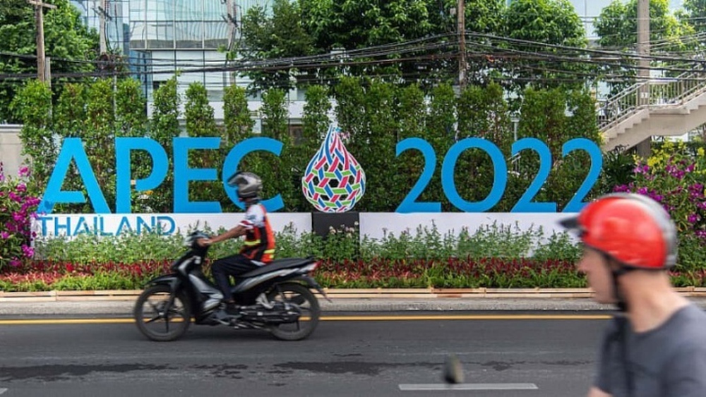 Ông Biden không dự APEC lần thứ 29, Mỹ đang nhường sân chơi cho Trung Quốc? - Ảnh 2.