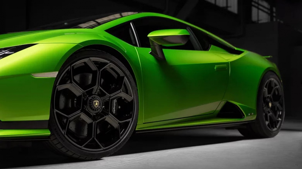 Khám phá những điểm thú vị trên Lamborghini Huracán Tecnica 2023 - Ảnh 4.