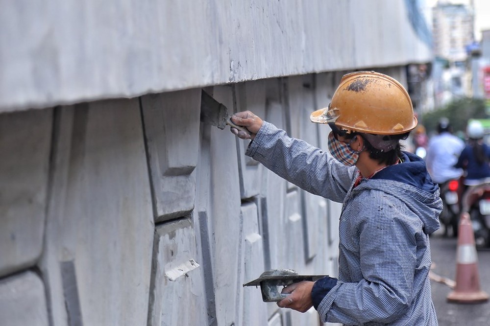 Hà Nội: Cận cảnh dự án đường Vành đai 2 gần 10.000 tỷ đồng trước ngày thông xe - Ảnh 5.