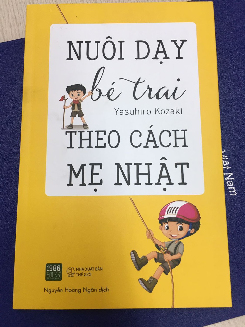 Học làm cha mẹ thông minh với những cuốn sách chia sẻ về phương pháp nuôi dạy con - Ảnh 2.