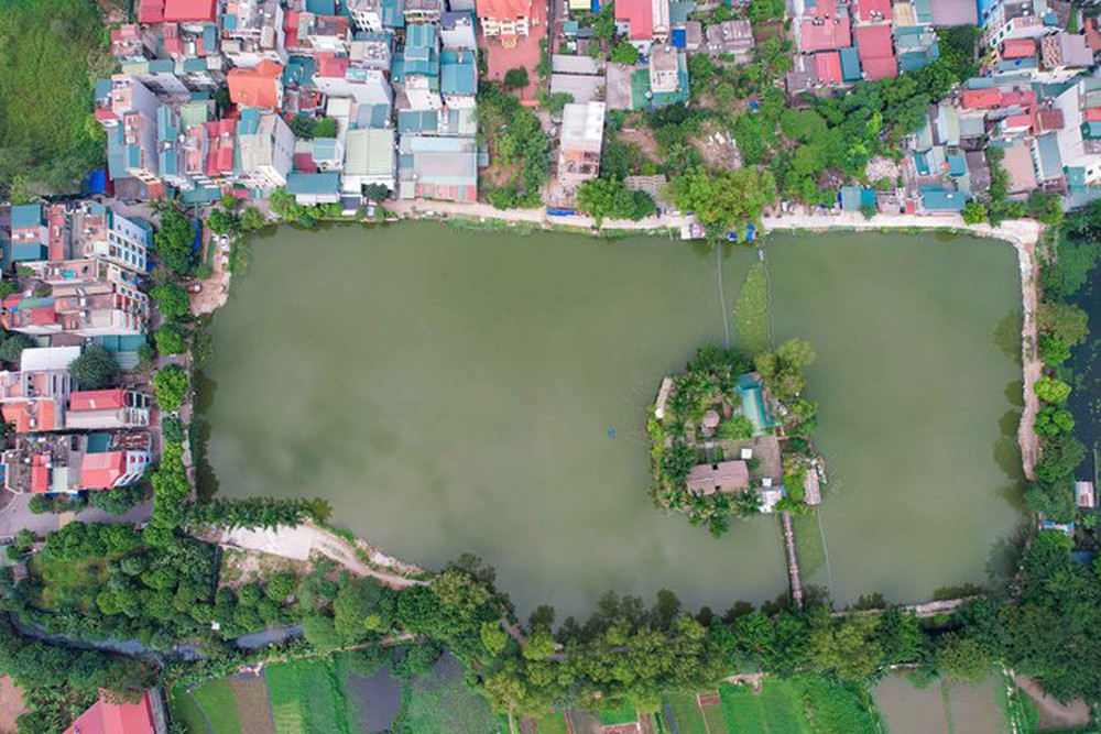 Cận cảnh những hồ nước ở Hà Nội nguy cơ bị khai tử để làm nhà, làm đường - Ảnh 7.